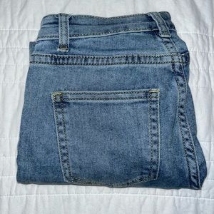 BIG KIDS BLUE JEANS